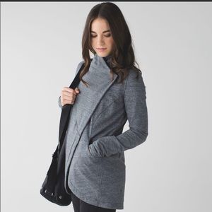 LULU LEMON THATS A WRAP JACKET